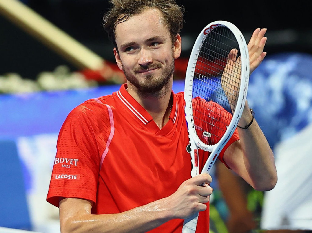 中国电竞游戏综合-哈登愤怒拒快船投火箭