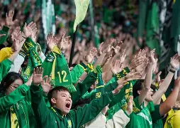 中国电竞游戏综合-竞技大赛!球员表现出色引发球迷热议怎么写